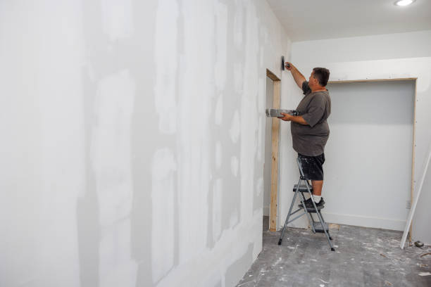 Best Airborne Mold Testing  in Toppenish, WA